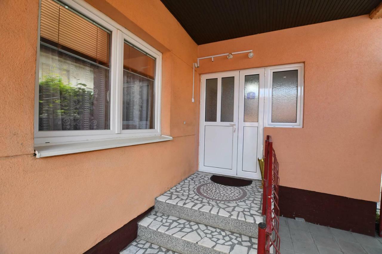 Kaza Apartment Kladovo Exteriör bild
